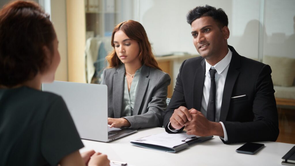 HR leaders in a meeting 