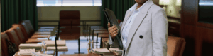 CEO Executive Search: How Boards Appoint a Chief Executive 1 CEO Executive Search: How Boards Appoint a Chief Executive